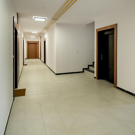 Apartament Centrum Xl - Komfortowe Noclegi Пясечно Экстерьер фото