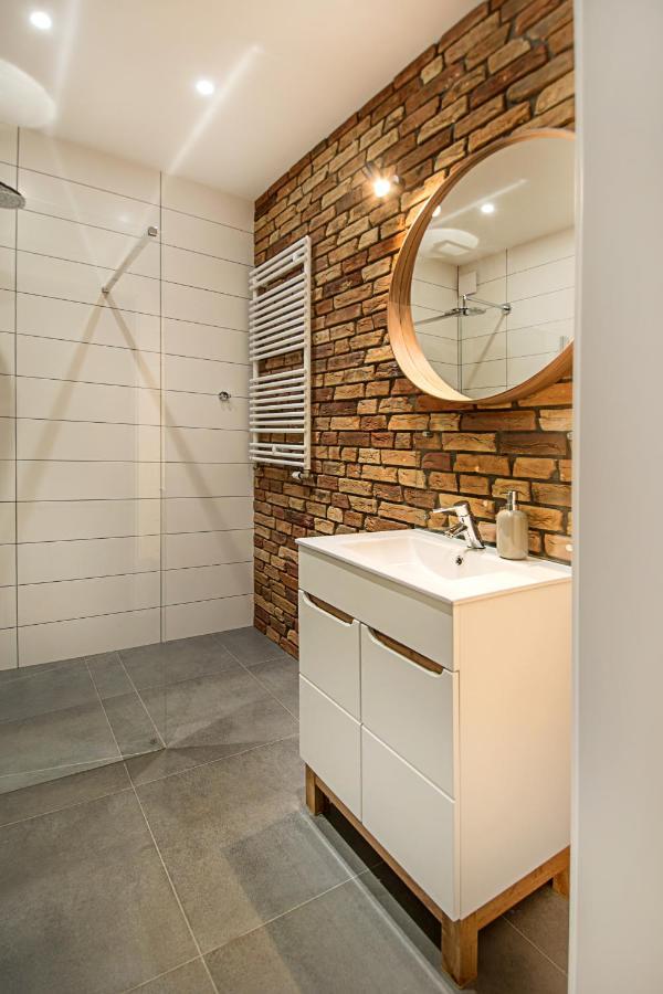 Apartament Centrum Xl - Komfortowe Noclegi Пясечно Экстерьер фото
